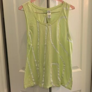 Victoria Sport dance top